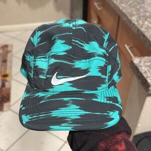 Nike Dri-fit Aw84 5-panel Unisex Hat Cap Running Turquoise Green/Black RARE